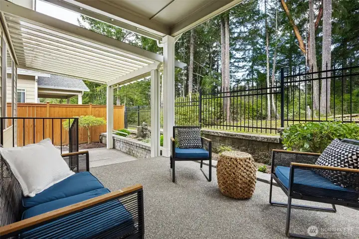 Views out to wooded golf course buffer with frequent wildlife visitors