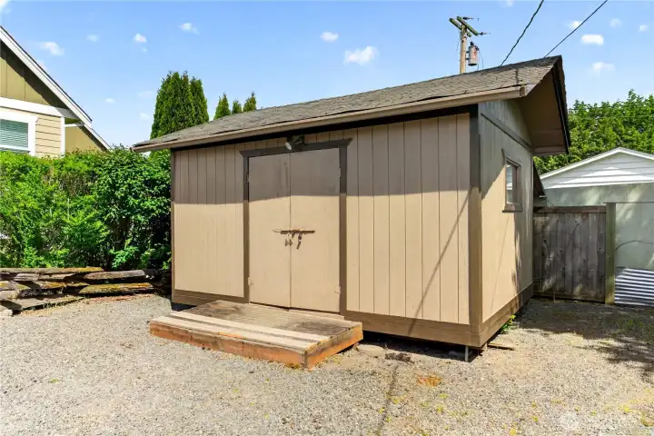 Large 12 x 16 Storage Shed