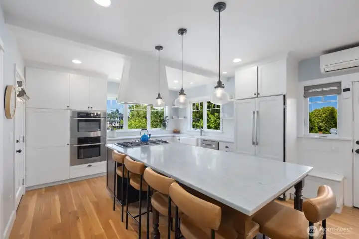 Chef's kitchen