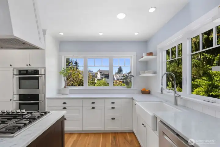 Chef's kitchen