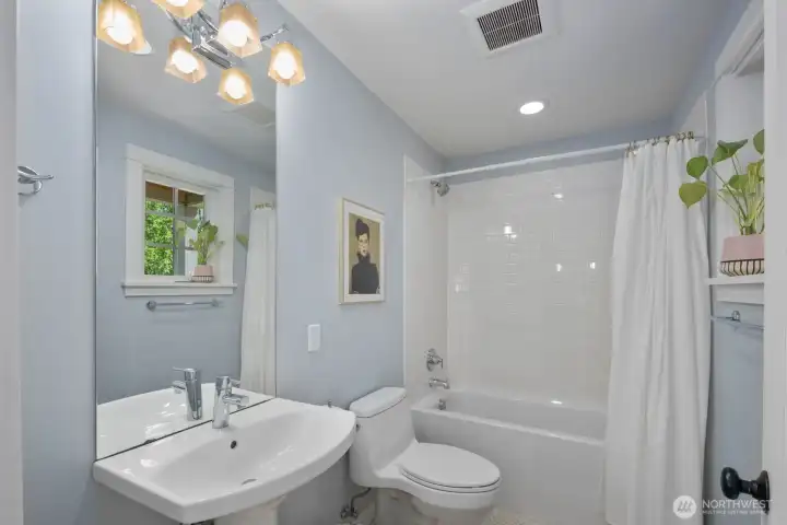 Main floor full bath