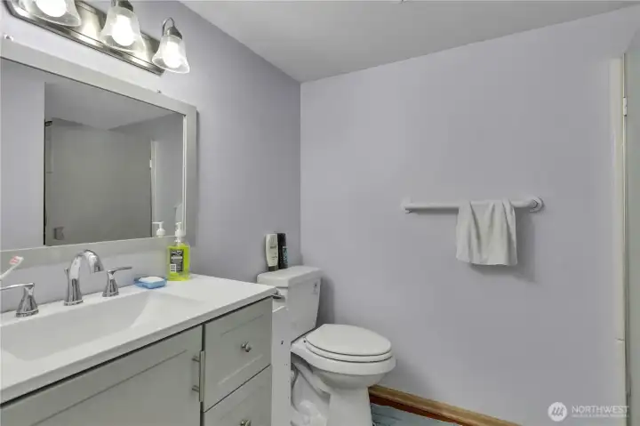 A convenient ¾ en-suite sits just off the primary bedroom, offering comfort and privacy.