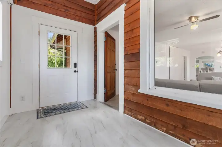 Now this is a perfect covered entry way Now this is a perfect covered entry way