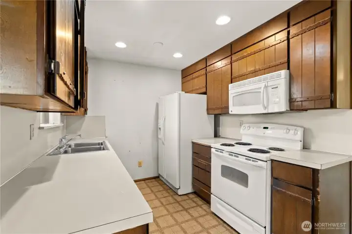 Looking towards the kitchen from the slider to deck