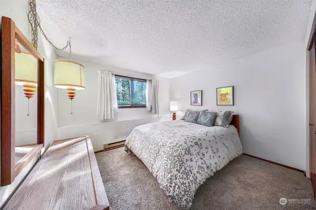 Large Bedroom