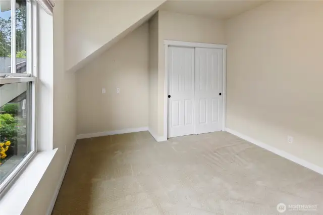 Second upper bedroom or office.