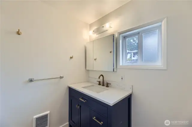 Bathroom 2 (3/4 Bath)