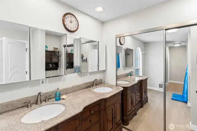 Main floor primary bath