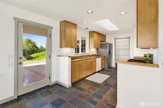 Upper kitchen