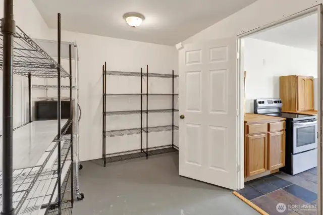 walk in lower pantry