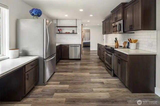 Plenty of room for multiple cooks! An abundance of storage space!