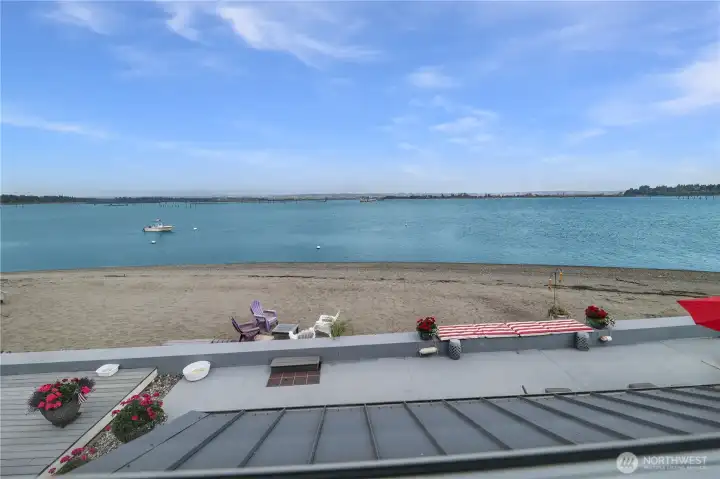 View directly down from Primary bedroom