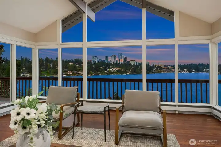 The living room offers dramatic views of the bay and skyline.