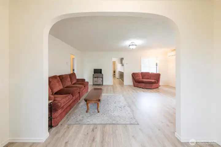 Arched entry into the living room.