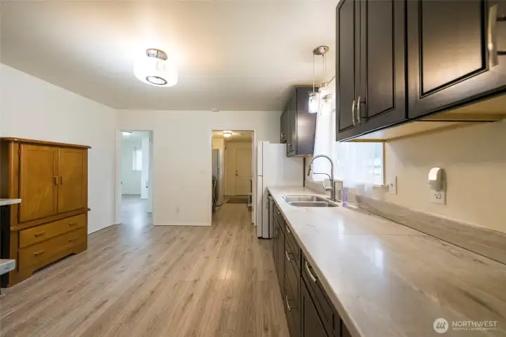 Convenient mud room and laundry off the kitchen.