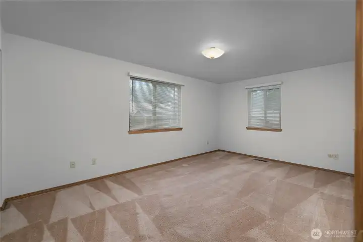 Versatile second bedroom ideal for a guest room, home office, or nursery.