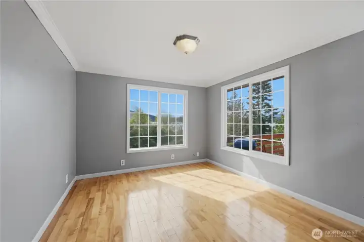 2nd bedroom upper level