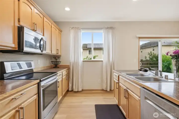 Kitchen with stainless appliances package