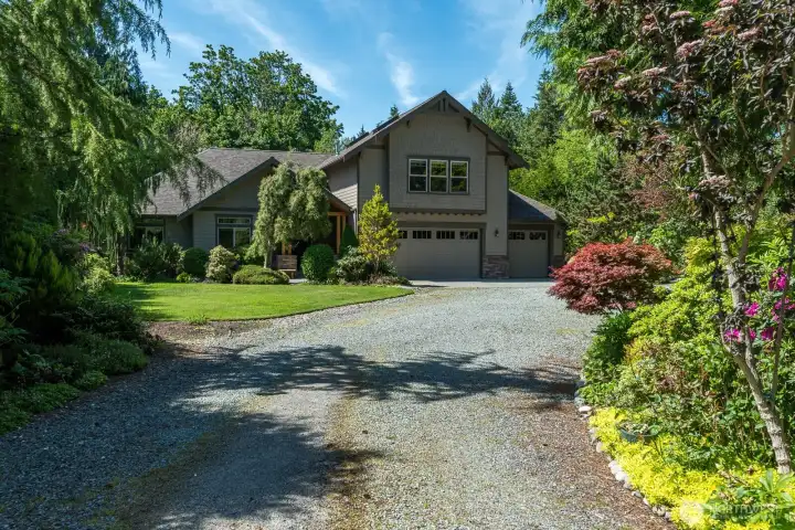 Welcome to the exceptional home on the north end of Camano Island!