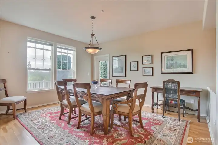 Formal dining room