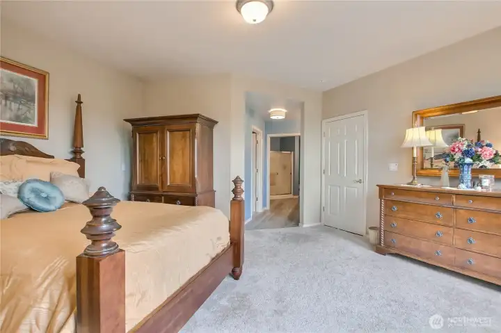 Primary suite with ensuite and walk in closet