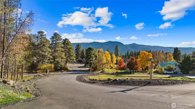 Photos, plans and elevations may be examples representing the community, community amenities, homes or artist’s renderings that may not accurately represent the actual condition of a homesite or home as constructed, and may also contain options and upgrades which are not included in the sale. Trailside Homes reserves the right to make changes to floor plans, specifications, dimensions, design and elevations without prior notice. Stated dimensions and square footage, if applicable, are estimated and should not be used as representations of the home’s actual size.