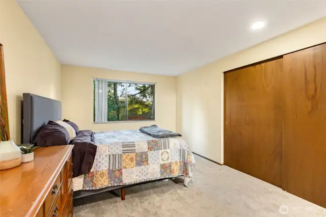 New carpet in bedrooms and hallways.