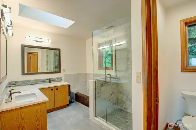 Primary bath