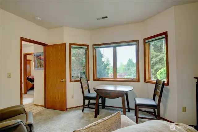 2nd lower floor bedroom