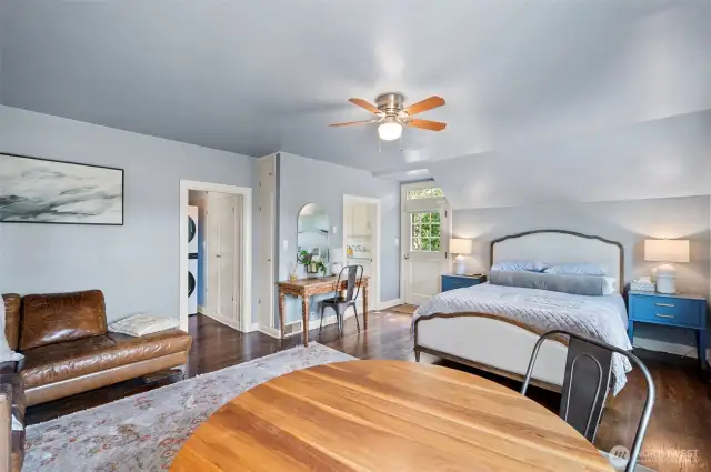 ADU - perfect guest quarters or income potential - has its own separate entrance.