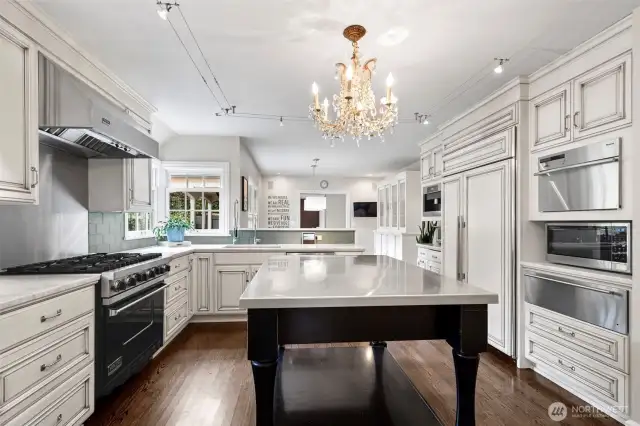 A chef's dream kitchen!