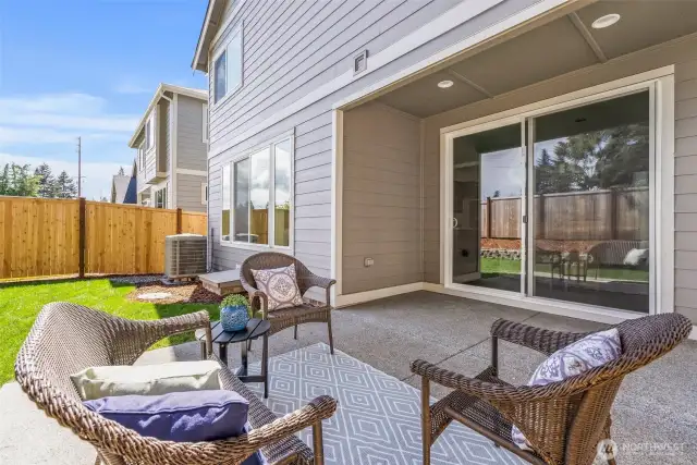 Home is under construction. Photos of a previously built home with similar finishes that are staged. Builder reserves the right to make changes to plans & specifications without notice. Features vary by plan. Buyer to verify square footage.