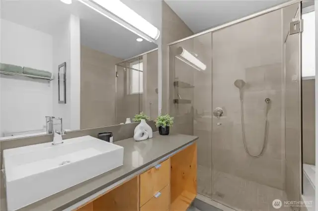Primary 5-piece ensuite (can't see the tub)