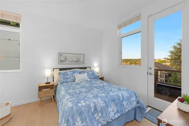 2nd Bedroom with Private deck