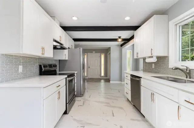 Galley style for your chef's dream!