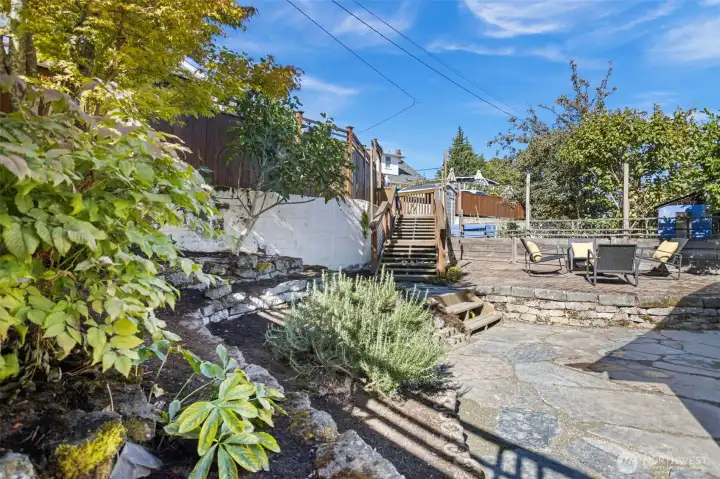 Private backyard, beautifully hardscaped