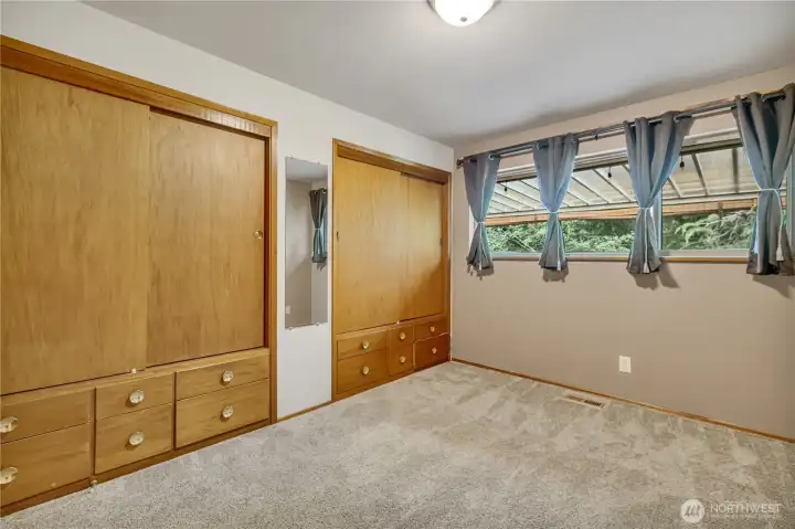3 of 3 bedrooms