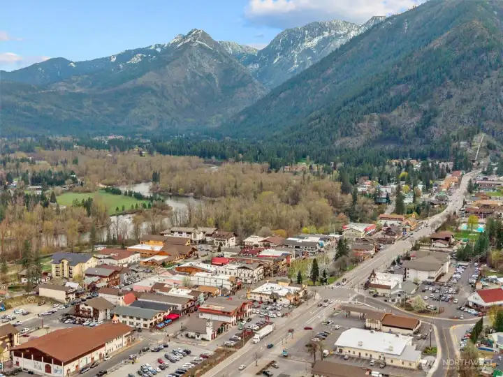 Gorgeous downtown Leavenworth! You are a little over 1 mile away from this Bavarian paradise!
