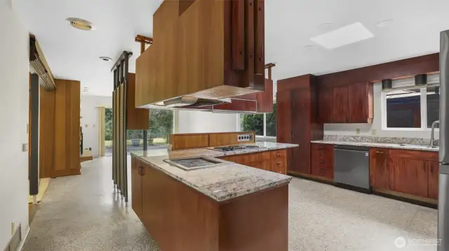 Entertaining made easy with the kitchen being adjacent to the family room.