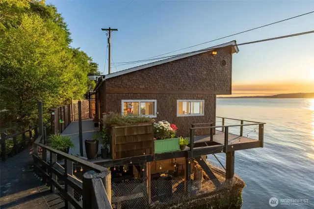 A wrap around deck gives you uninterrupted water views 24/7.