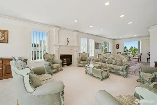 Sitting Room/Living Room on main