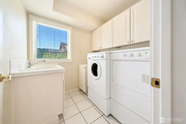 Laundry in LL