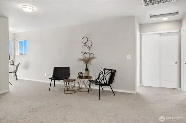 Loft/family room