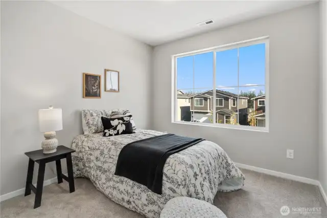 2nd bedroom