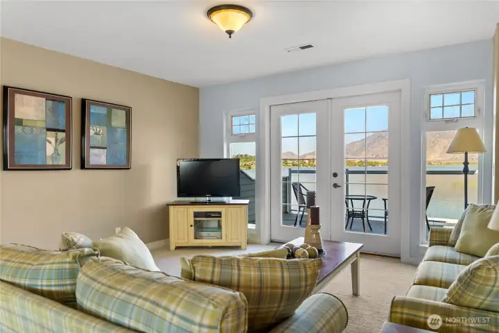2nd Floor living room