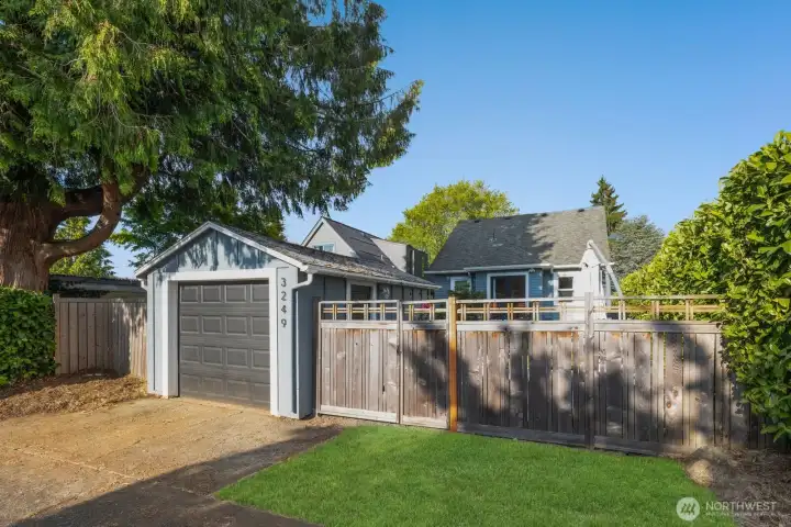 Garage off alley w/ potential for DADU.