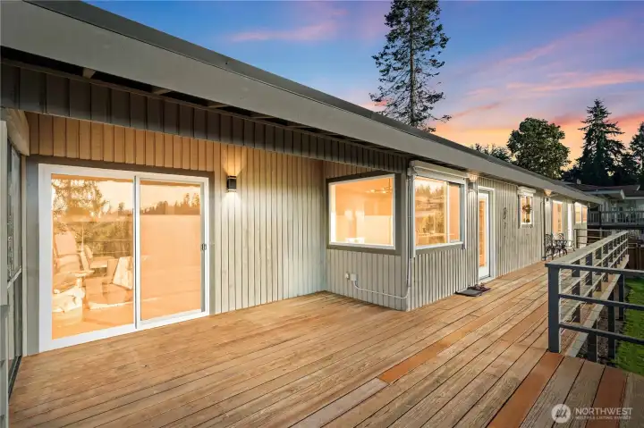 So much outdoor living space (this is the unstaged space of the upper deck)
