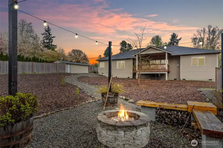 This photo has been graphically enhanced