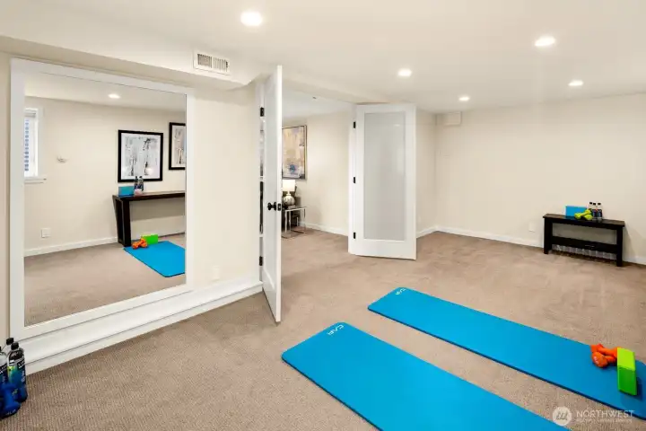Who doesn't love French doors.