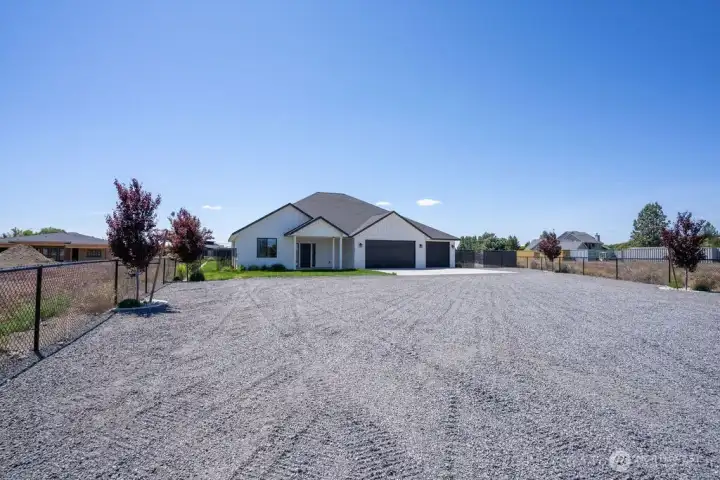 Fresh gravel